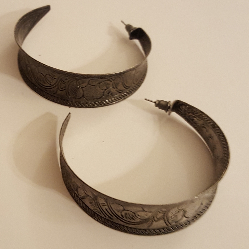 Rustic earrings - Picture 3 of 4